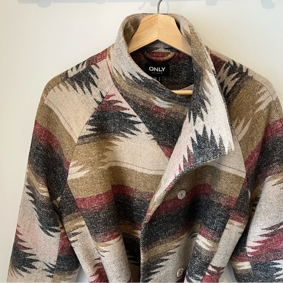 ONLY Southwest inspired coat - Picture 3 of 6